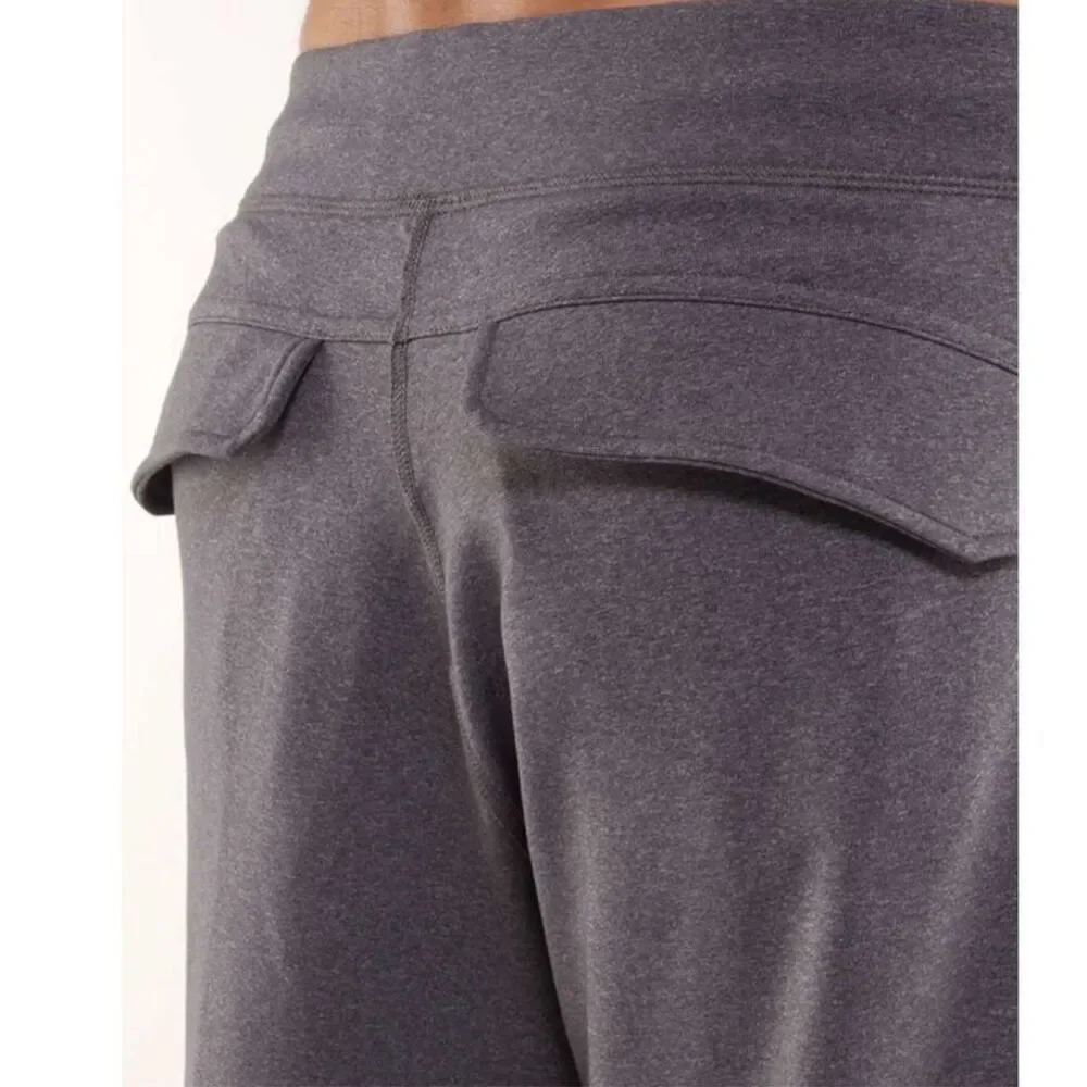 ✨Lululemon Kung Fu 2.0 Sz Medium Pants✨